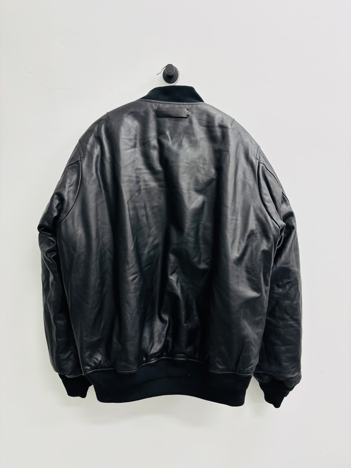 프론트로우 & 인스턴트펑크 리버시블 램스킨 MA-1 자켓 상품이미지3