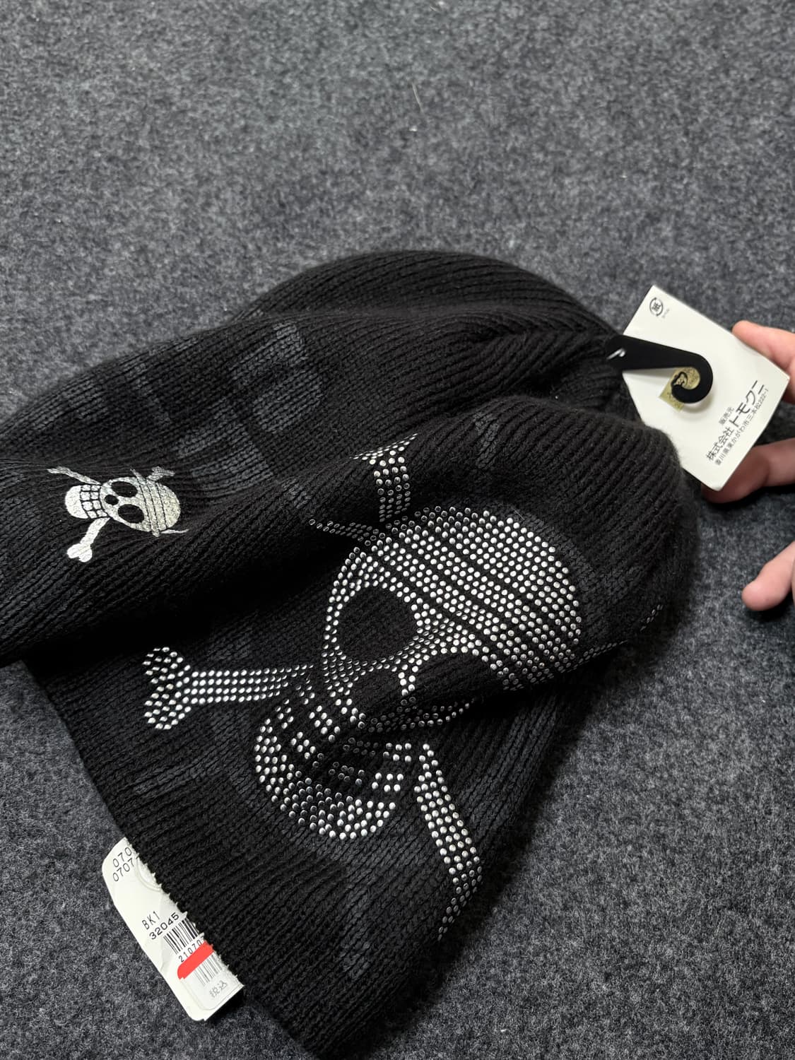 "onepiece" Skull rhinestone beanie 상품이미지1