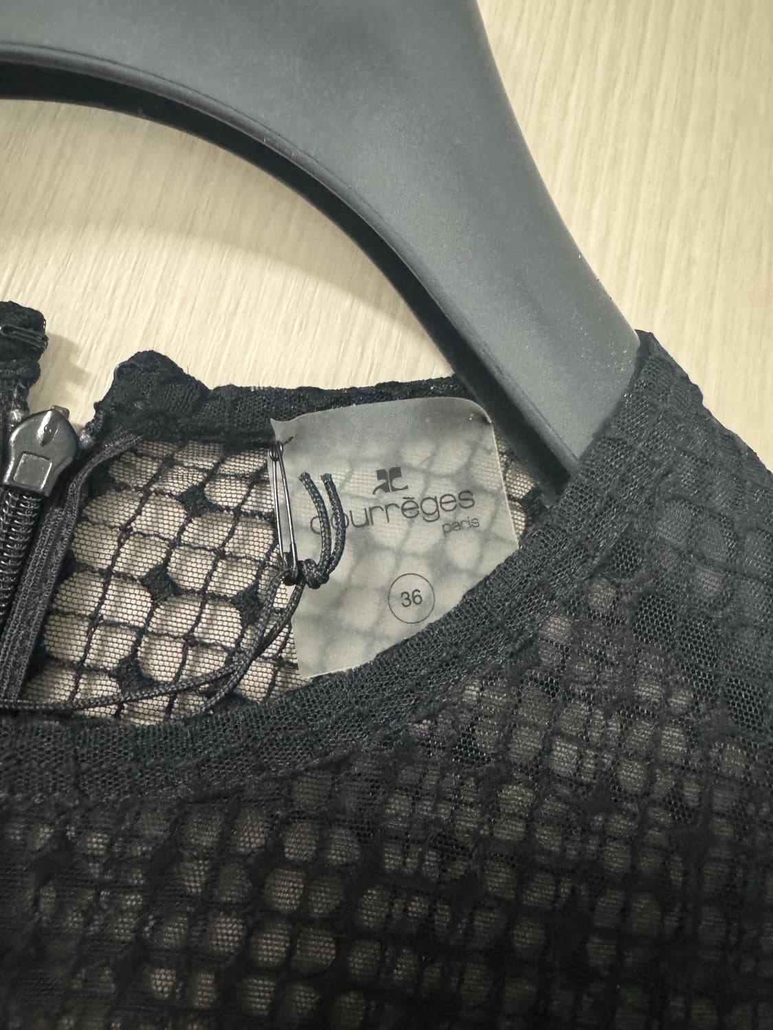 꾸레쥬 레이스 미니 블랙 드레스 새상품 (블랙핑크 리사 착용) 상품이미지6