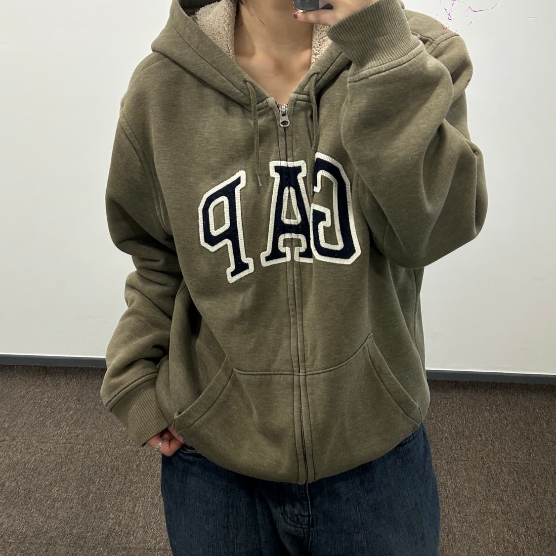 GAP 갭 블랙로고 카키 후드집업 상품이미지1