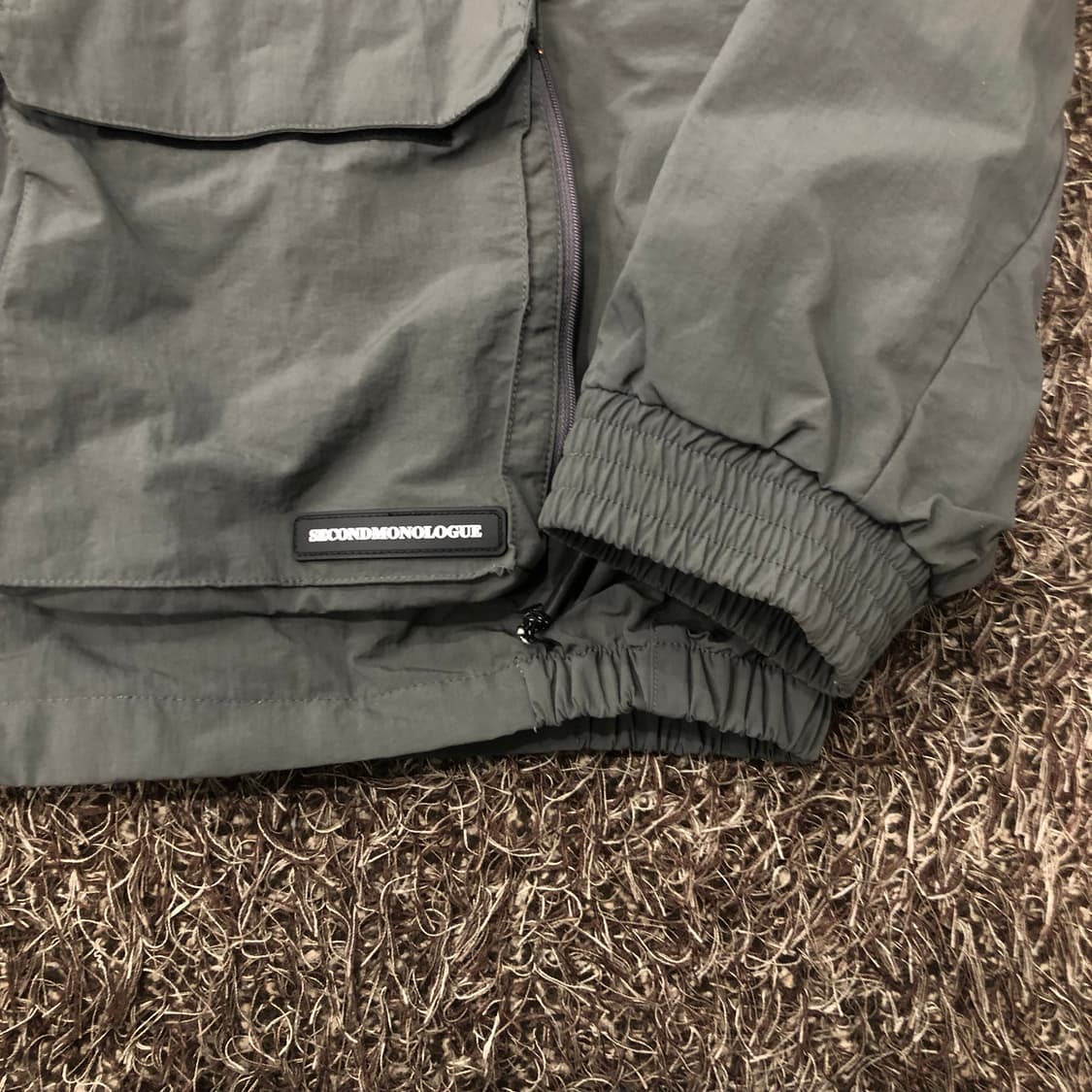 세컨모놀로그 유틸리티 쿼드포켓 나일론 바람막이 자켓 상품이미지3