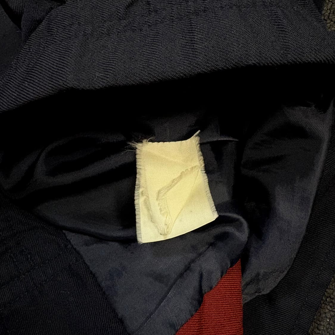 입생로랑 검정 버건디 블루종 L 상품이미지6