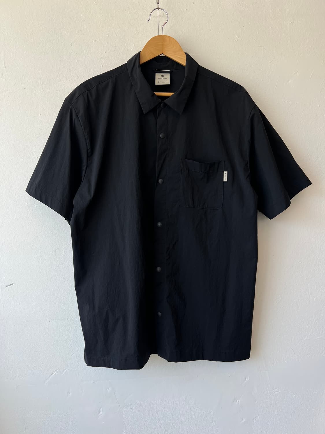 스노우피크 남성 블랙 고프코어 반팔셔츠  상품이미지2