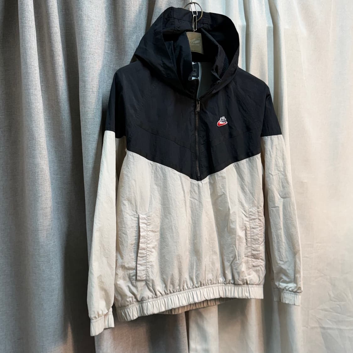 [M/루즈핏] 나이키 윈드러너 헤리티지 아노락 바람막이 상품이미지1