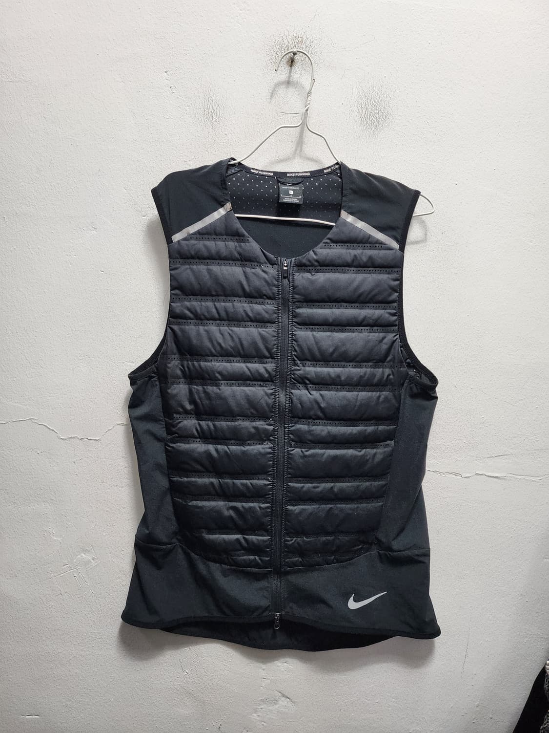 나이키 에어로로프트 런닝 패딩 조끼  상품이미지1