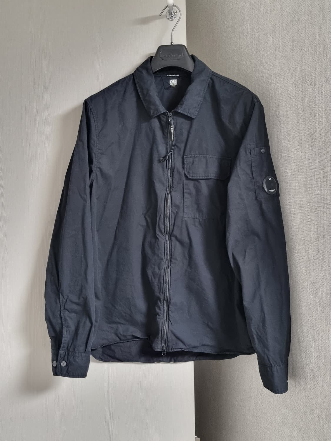 cp컴퍼니 오버셔츠 상품이미지1