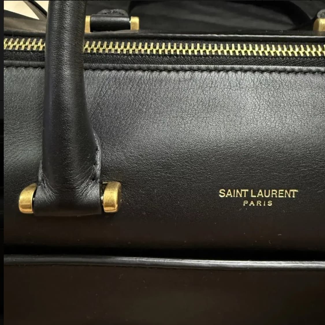 SAINT LAURENT 생로랑 스무스 레더 토트 크로스백 상품이미지5