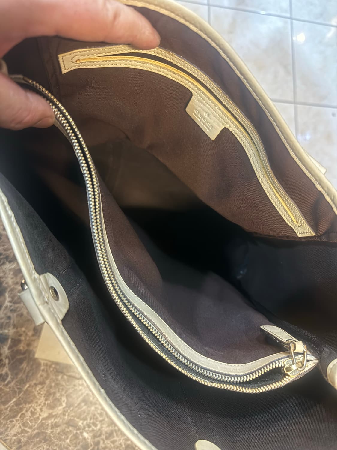 정품 구찌 수프림 조이 쇼퍼백 팝니다 상품이미지7