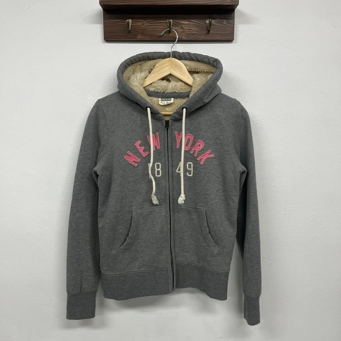 후아유 y2k 그레이 핑크 대대장 후드집업 희귀져지(S) 상품이미지4