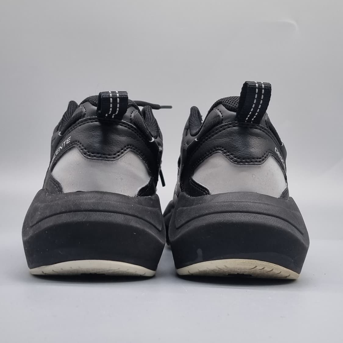 데상트 스토믹 운동화250 상품이미지4