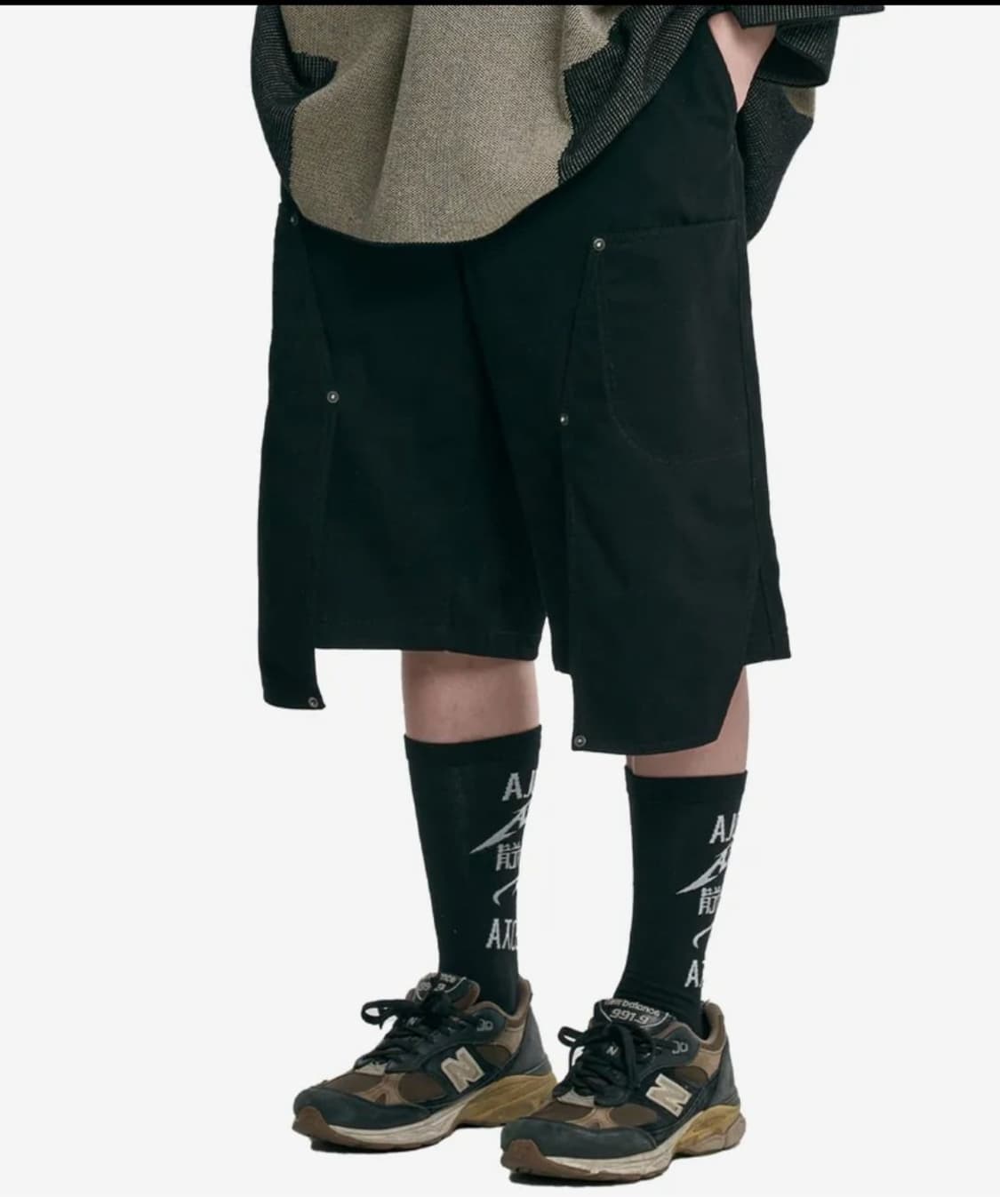 아조바이아조 Double Knee Paneled Shorts 상품이미지3