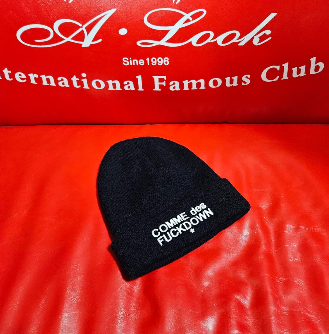 꼼데퍽다운(COMME des FUCKDOWN) 비니  상품이미지1
