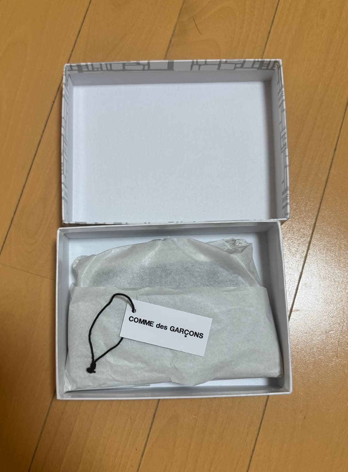 꼼데가르송 월렛 KISS CLASP 상품이미지3