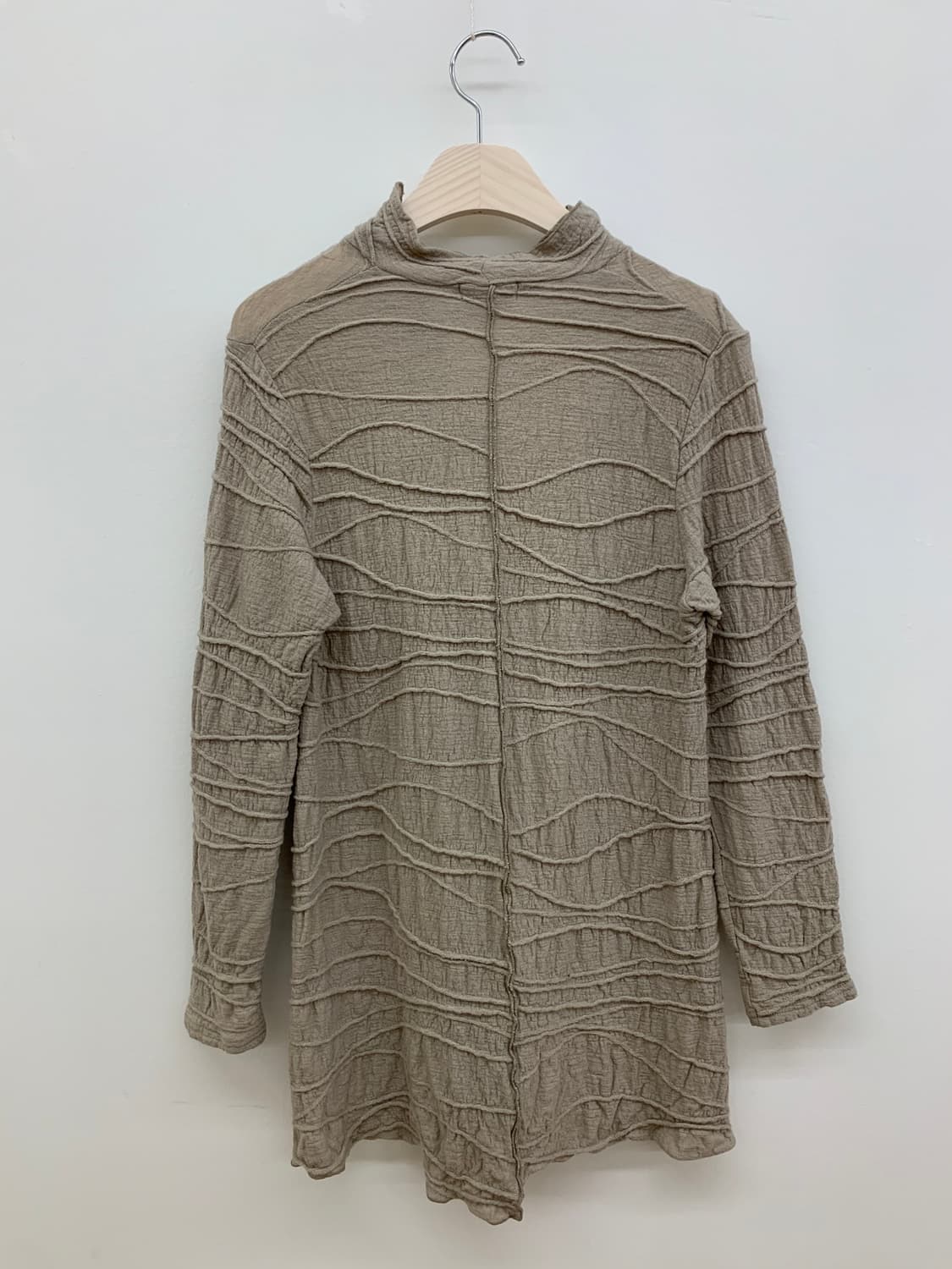 디테일 긴팔 티셔츠 wave shirring longsleeve T 상품이미지5