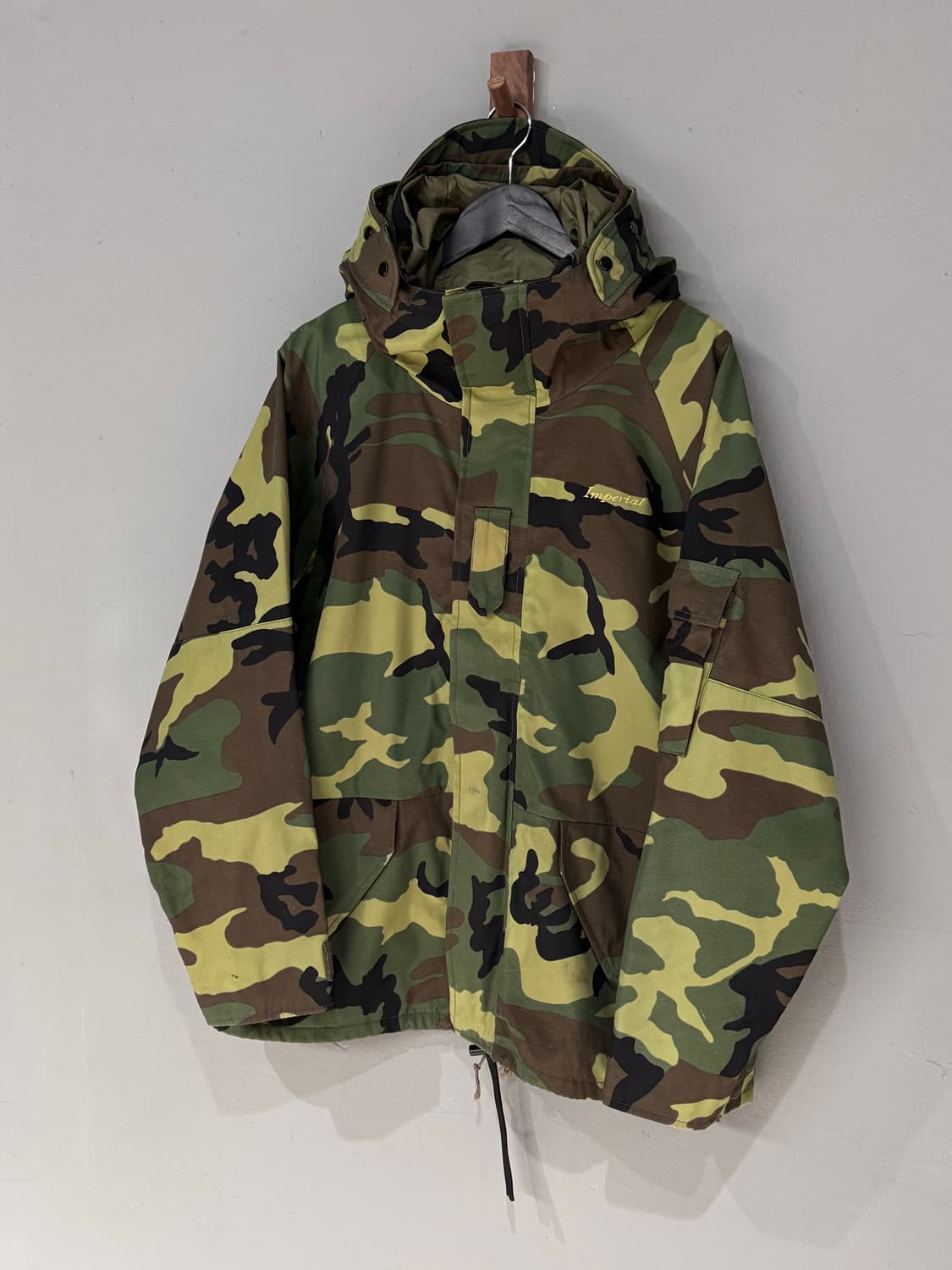 임페리얼 마이너리티 프로덕트 우드랜드 카모플라쥬 윈터파카 상품이미지1