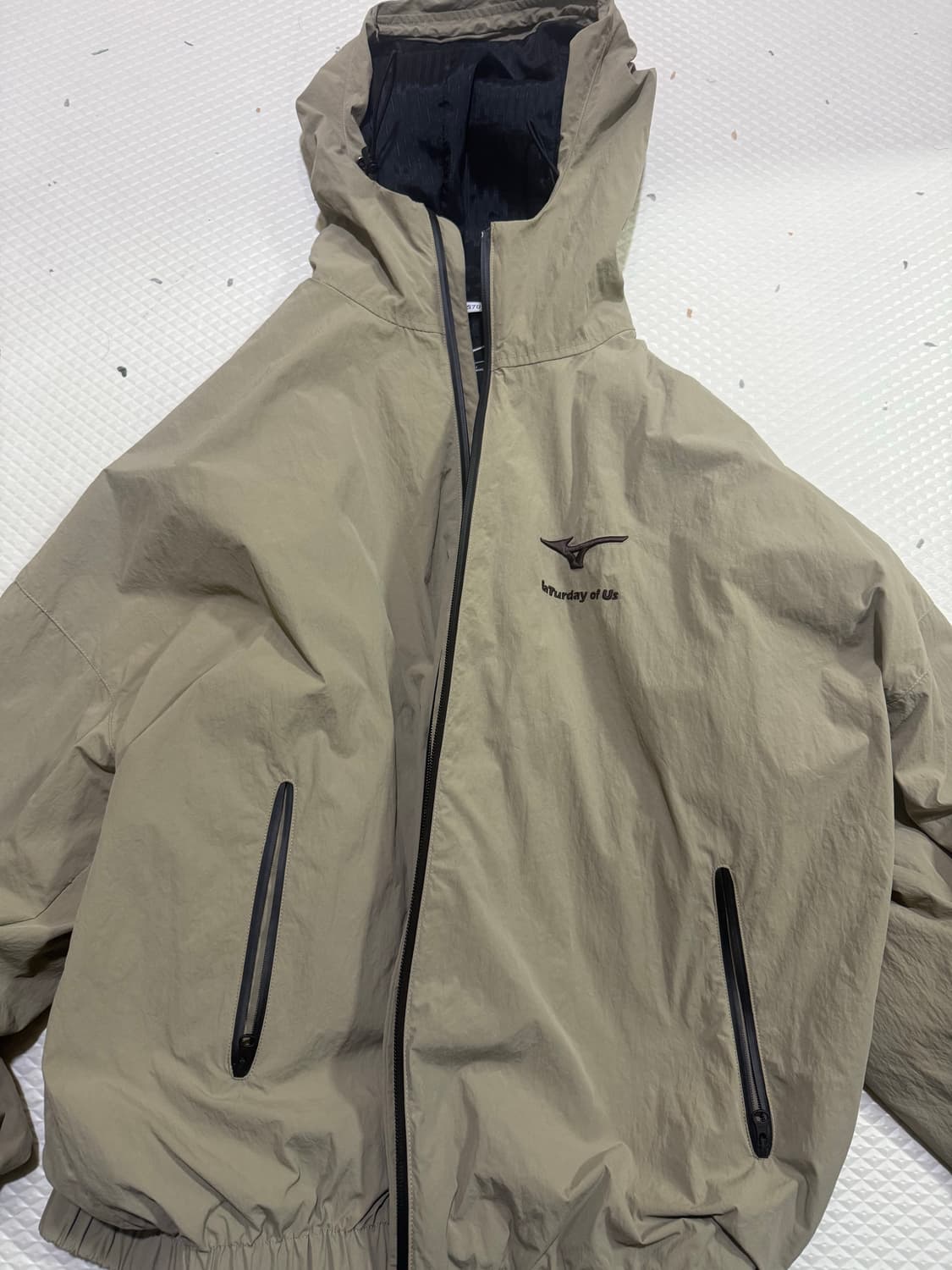 미즈노 x STU 바람막이 L사이즈 상품이미지2