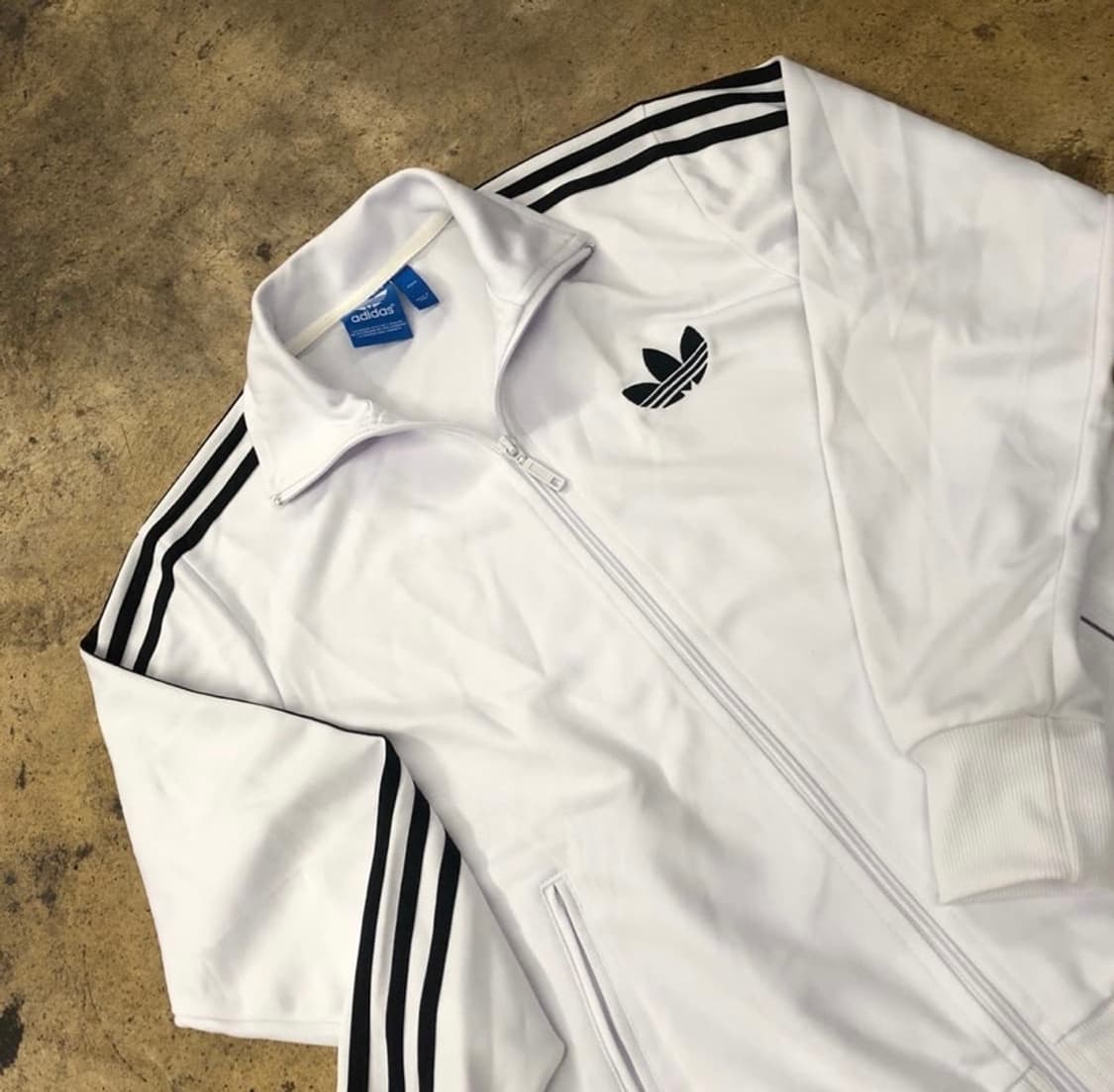 아디다스 흰검 구파이어버드 상품이미지1