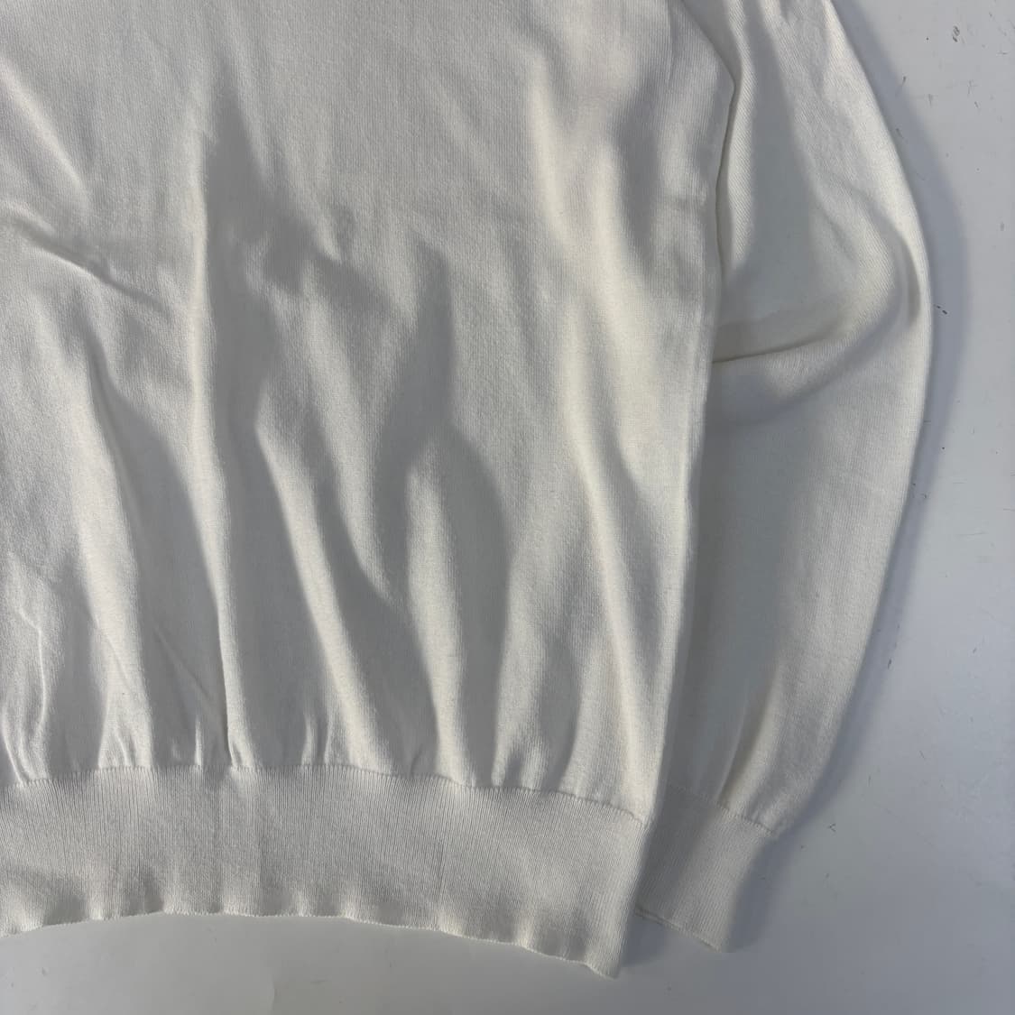 폴로 브이넥 니트 상품이미지6