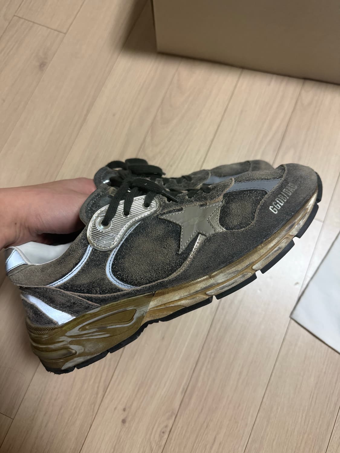 골든구스(Golden Goose) 대드스타 43(280) 상품이미지4