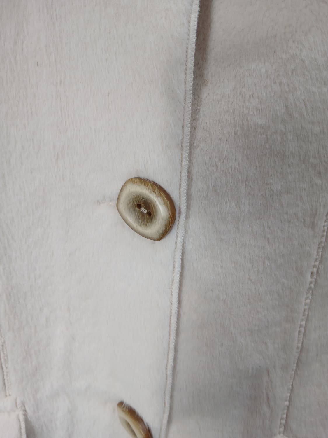 멜로디가든 러블리 아이보리 퍼 숏자켓  90-95 M새제품급 상품이미지6