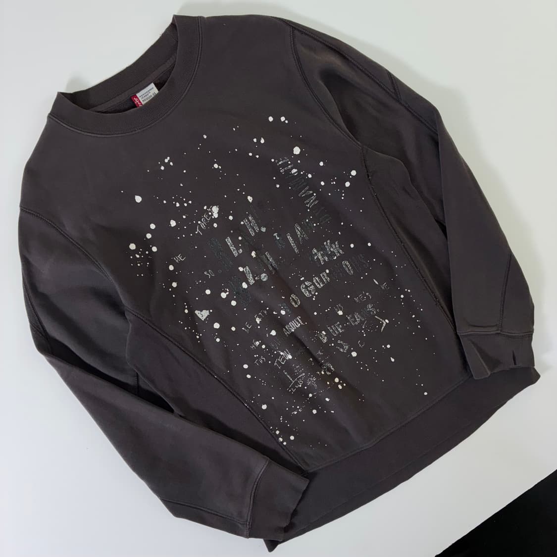 Levi's  리바이스 엔지니어드 진스 스프레이 그래픽 티셔츠 상품이미지2