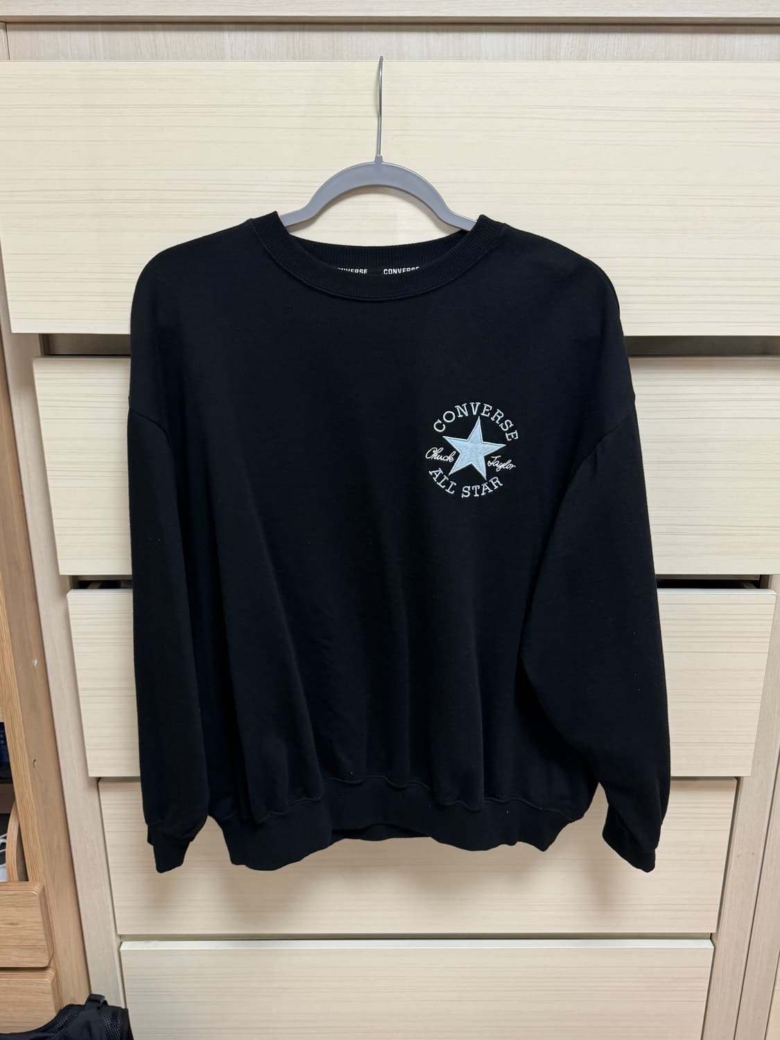 컨버스 검정 맨투맨 L 상품이미지1