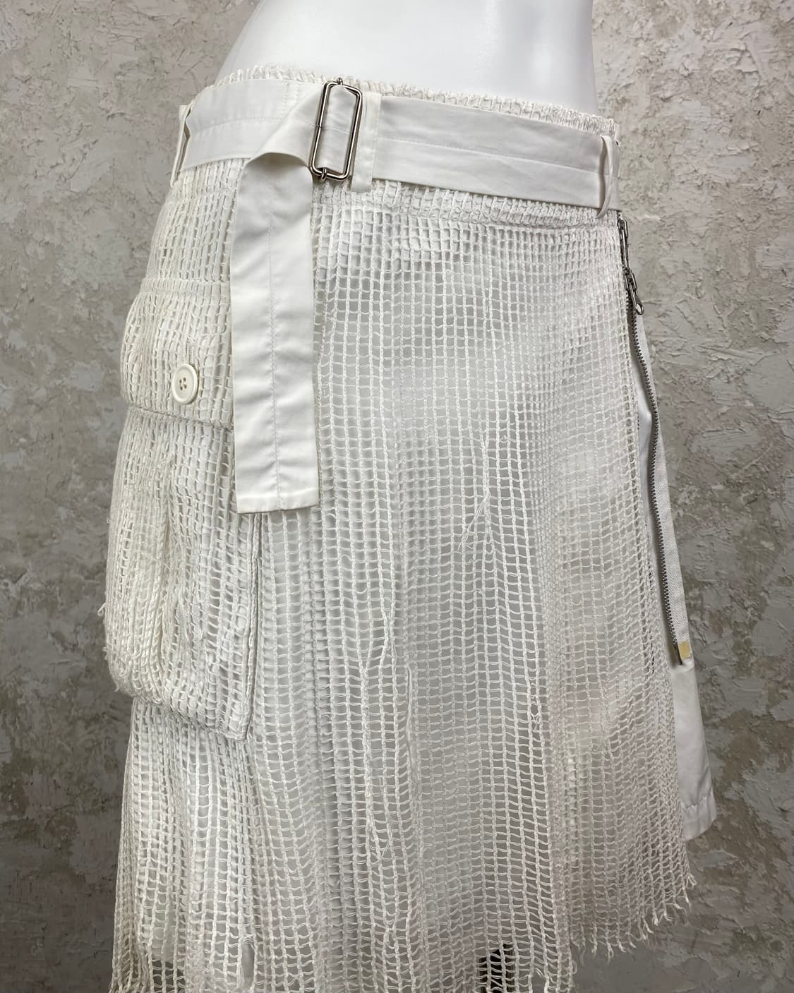 언더커버 2006 S/S “T” 디스트레스드 넷 도킹 카고 랩 스커트 상품이미지2
