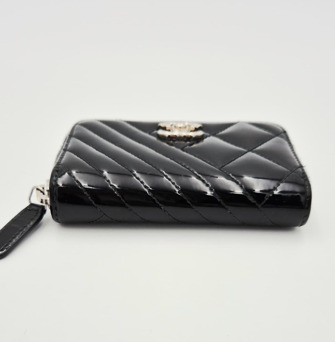 [중고명품셀렉트]샤넬 페이던트 은장 지퍼돌이 카드지갑 상품이미지7