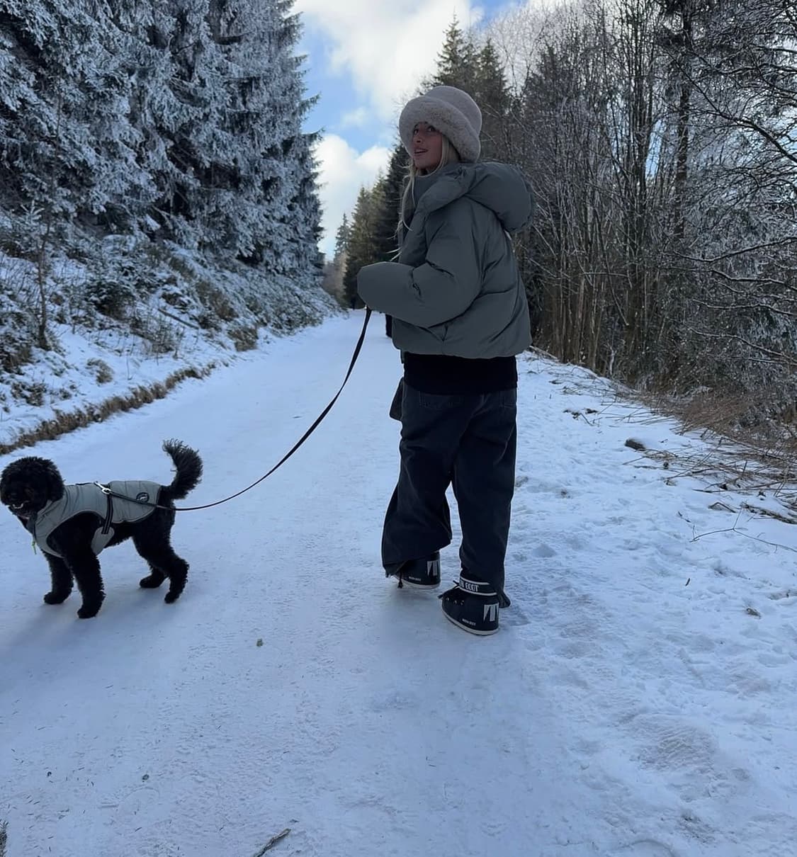 [판매] 카일리제너 khy 스탠다드 패딩 자켓 상품이미지2
