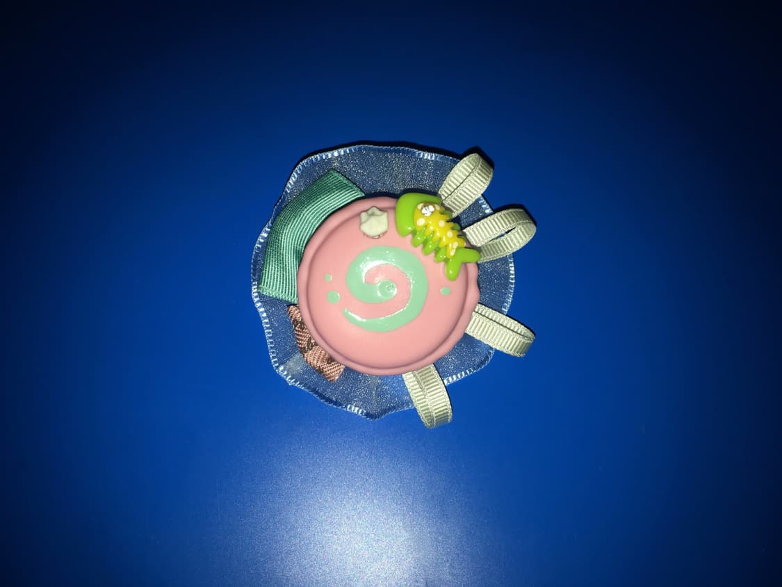[handmade] Bone hammer macaron brooch 상품이미지1