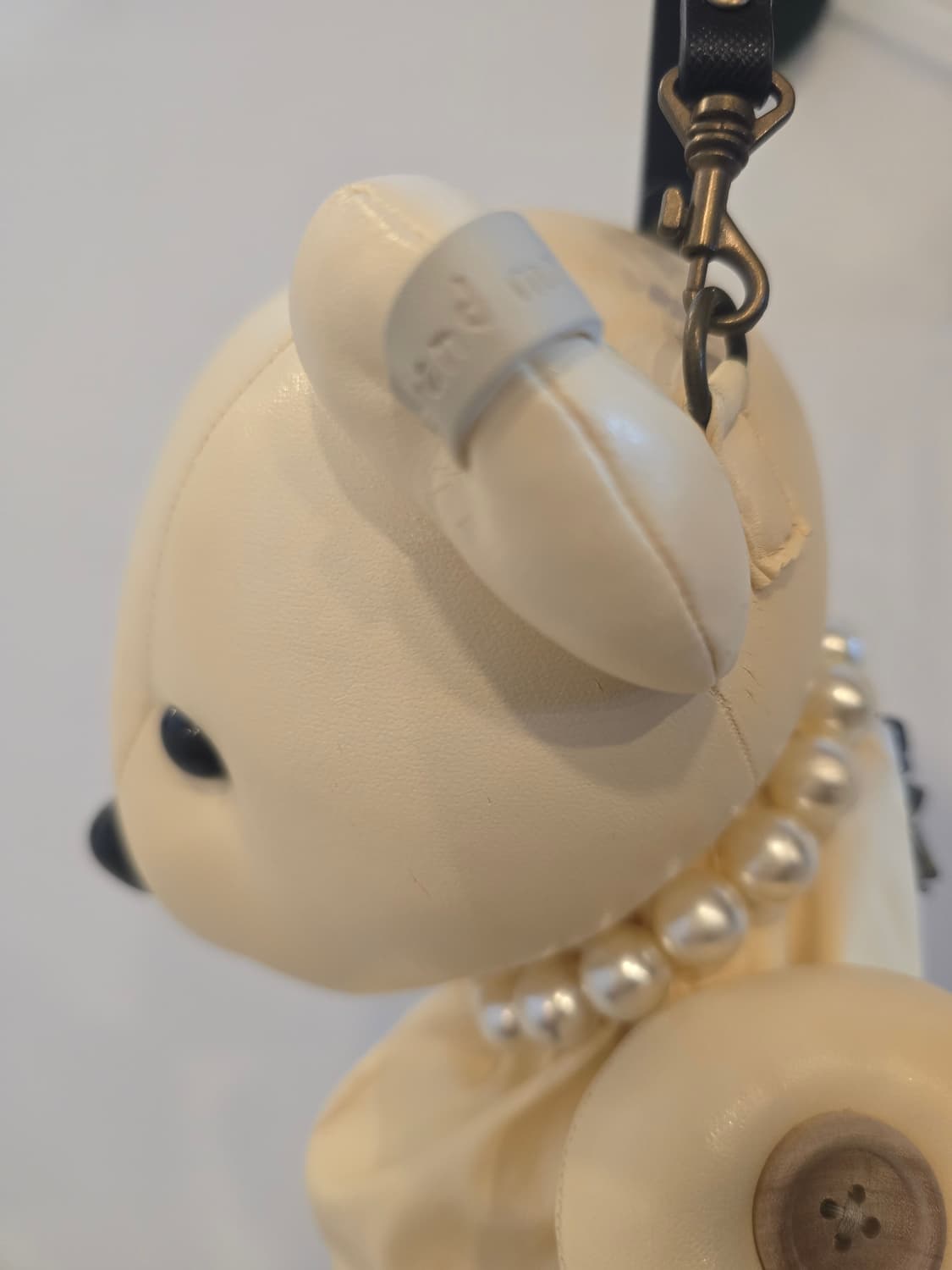 곰돌이 레더토트백 상품이미지4