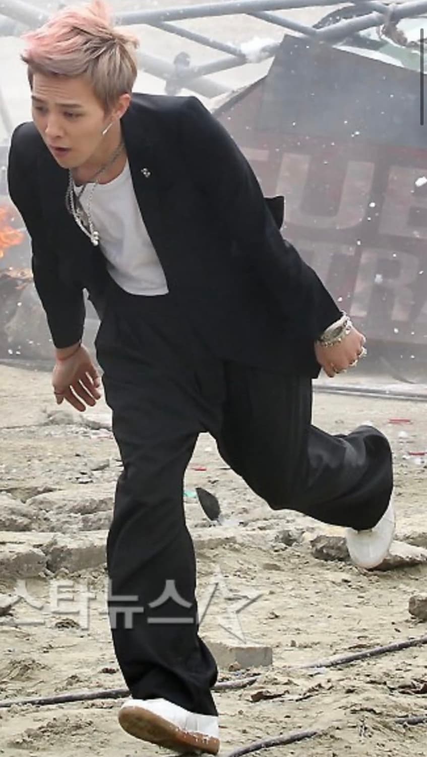 Gd착) 마르지엘라 페인트독일군 드리핑화이트OG 상품이미지1