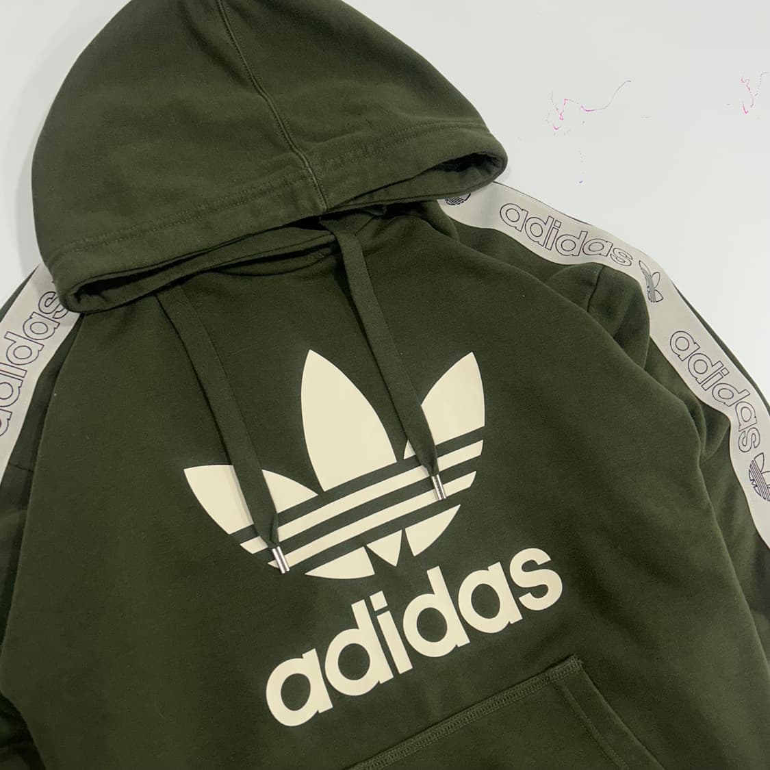 Adidas 아디다스 빅 파이어로고 사이드 포인트 카키 후드티  상품이미지4