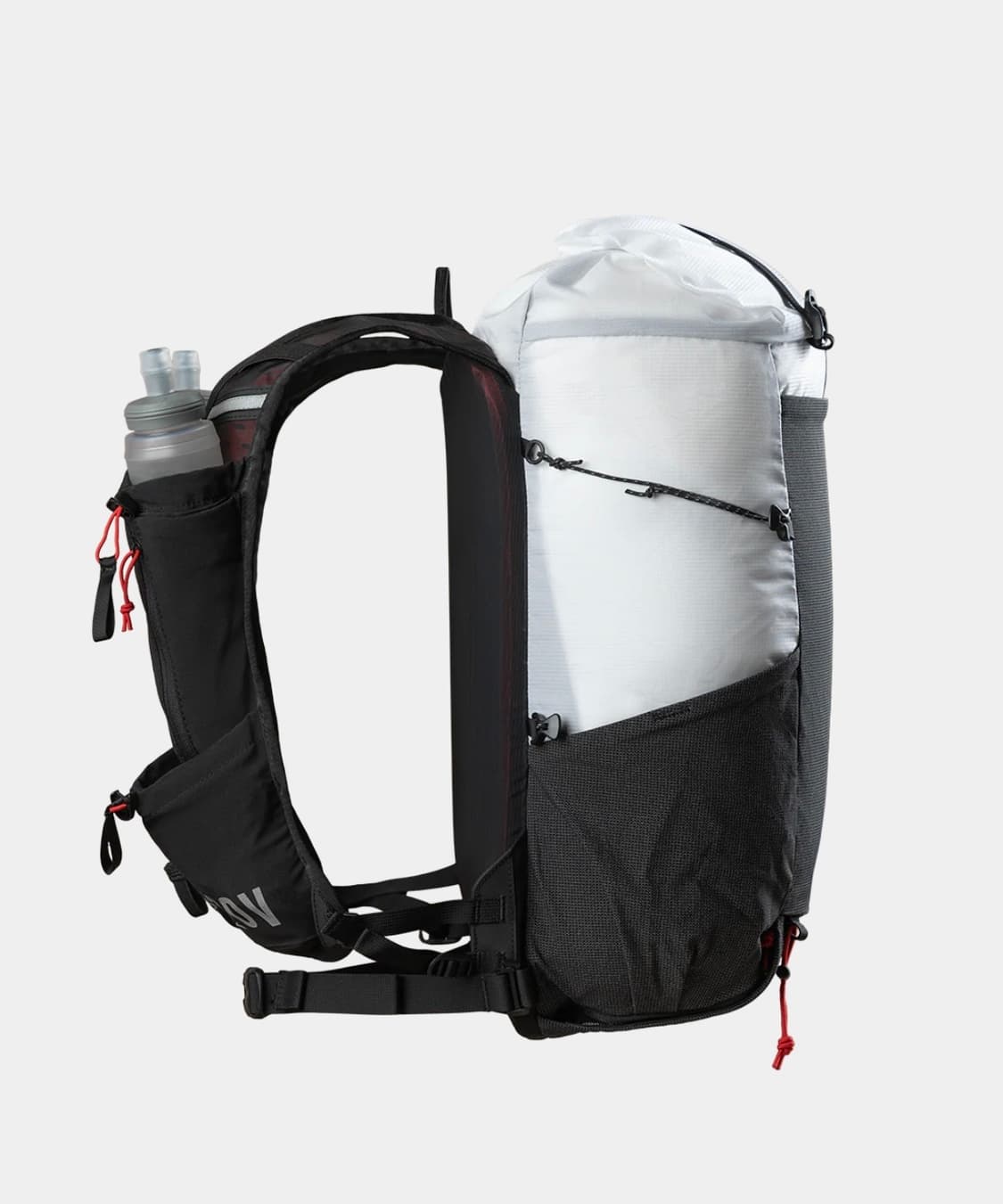 아웃도어 바이탈스 스카이라인 30리터 패스트팩. 트레일러닝 및 등산백팩 상품이미지3