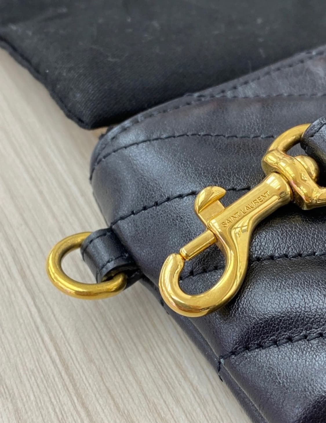 입생로랑 클러치  상품이미지2