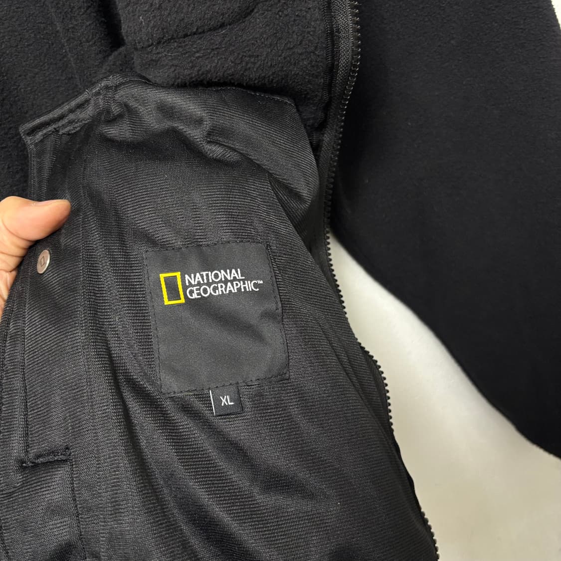 내셔널지오그래픽 블랙 후리스 자켓 상품이미지4