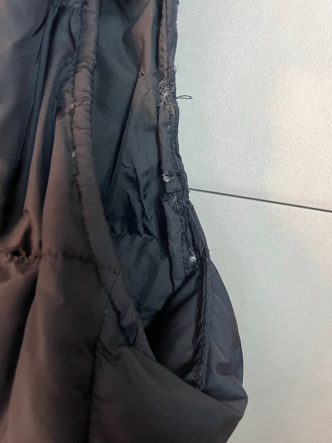 노스페이스 눕시 700 패딩 조끼 블랙 [L]  상품이미지7