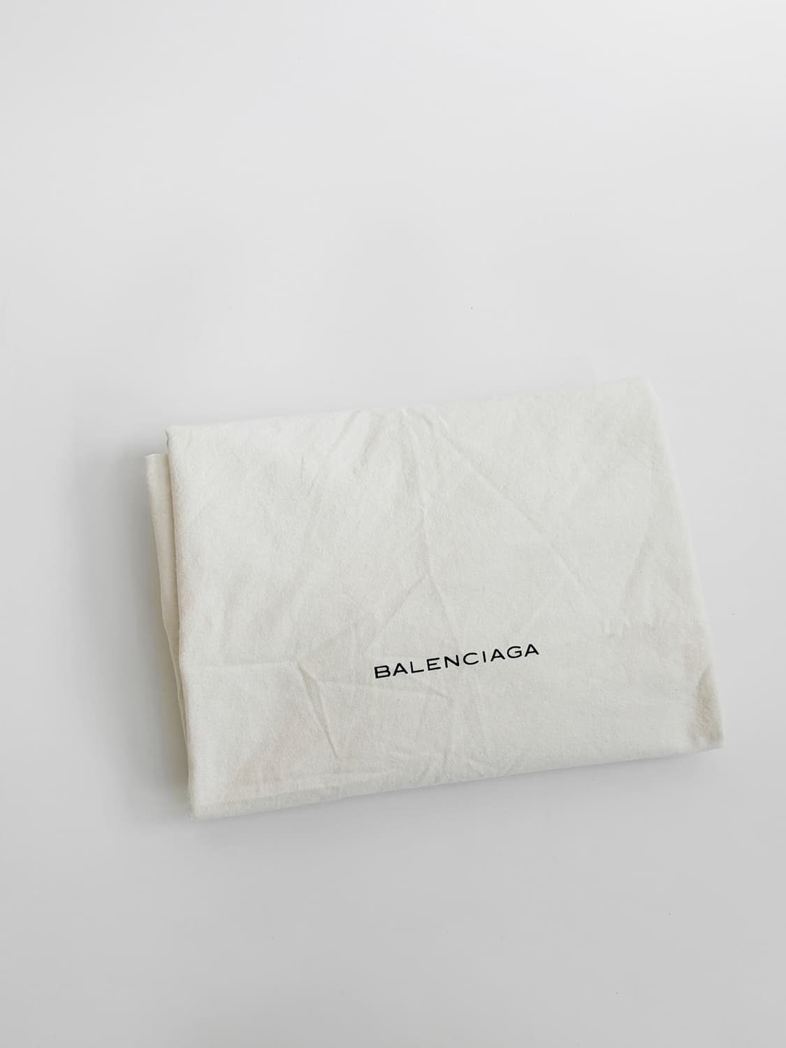 발렌시아가 클래식 벨로백 판매합니다. 상품이미지9