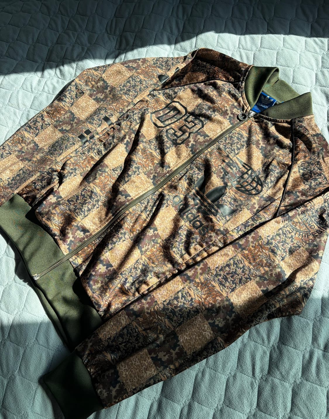 아디다스 파이어버드 체커 카모 트랙탑 져지 상품이미지1