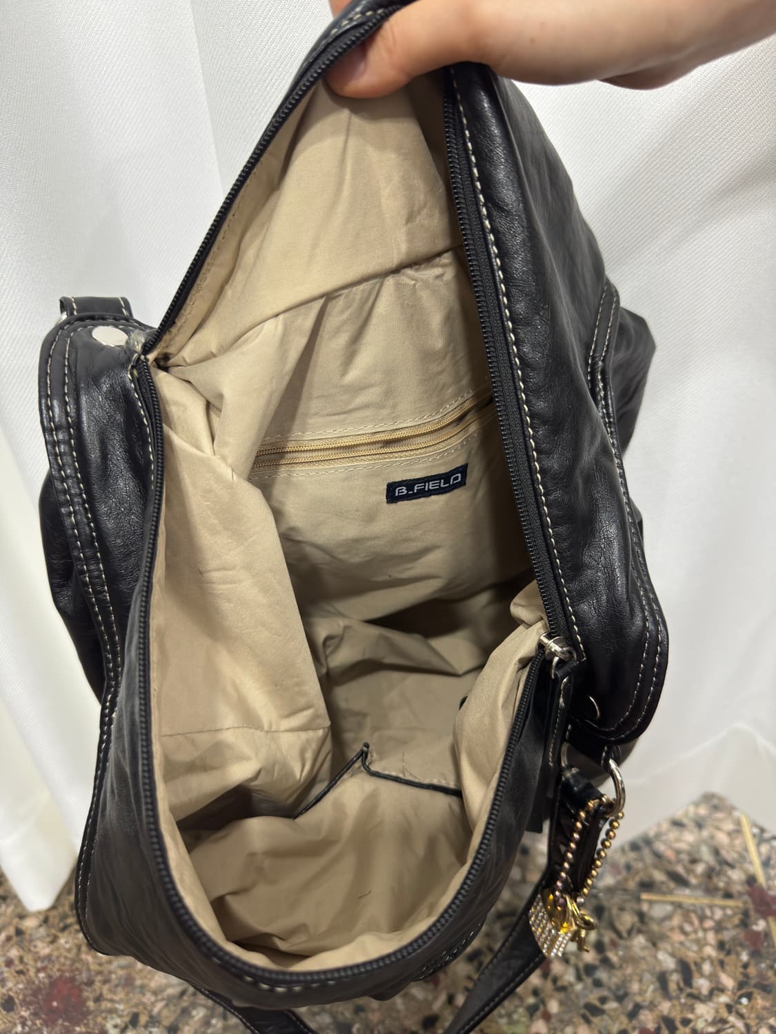 b.field leather buckle shoulderbag 상품이미지6