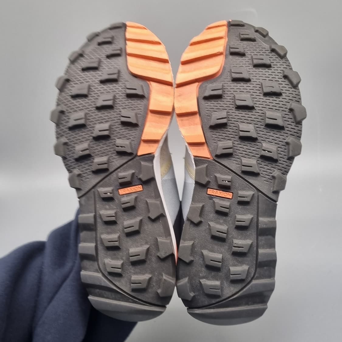 아디다스 카나디아 TR8트레일 런닝화240 상품이미지3