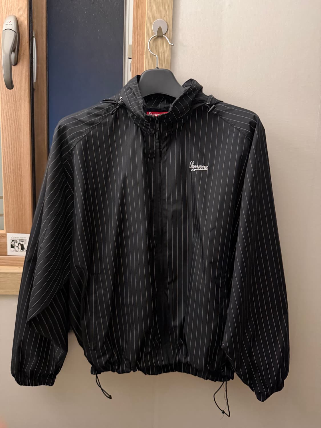 슈프림 리플렉티브 핀스트라이프 자켓 M 상품이미지3