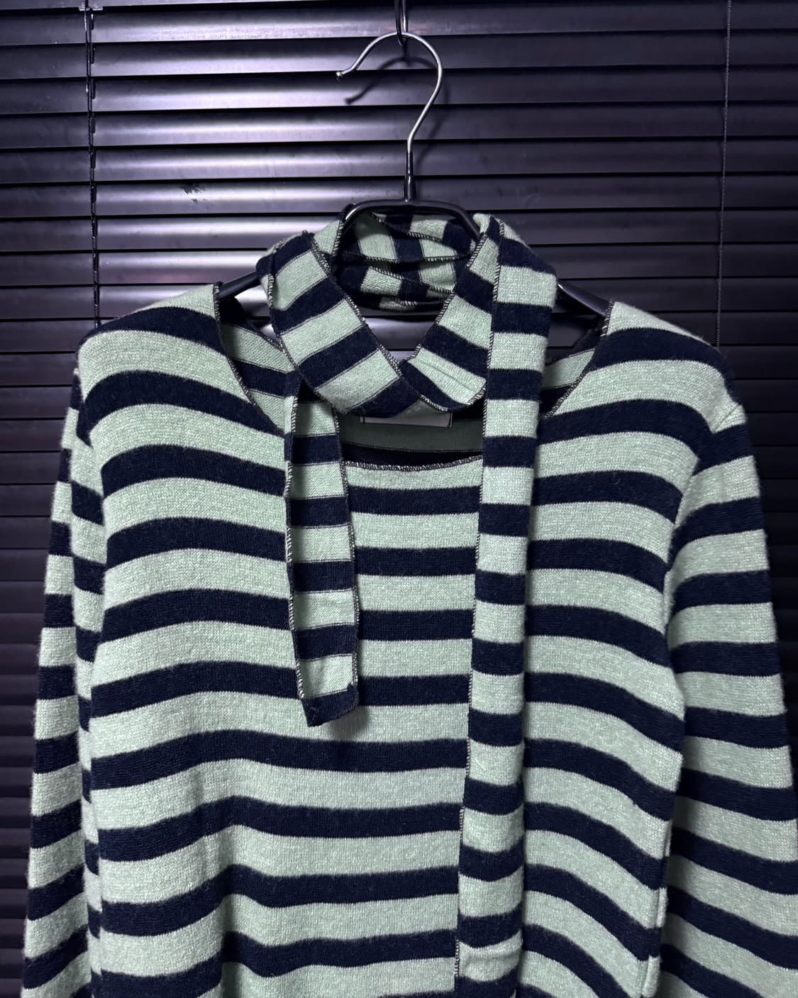 i! 민트 블랙 검정 스트라이프 단가라 머플러 목도리 스카프 보트넥 니트 상품이미지4