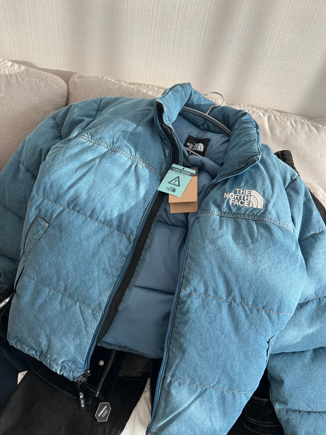 노스페이스 데님 눕시 패딩 상품이미지1