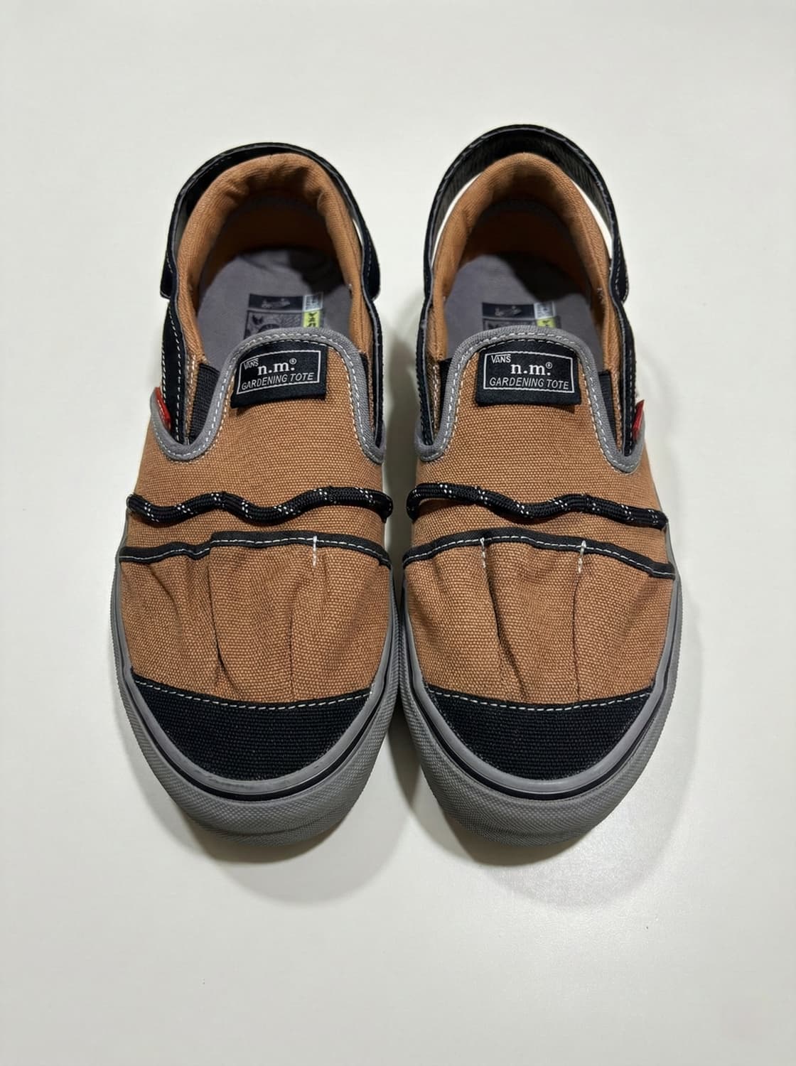 반스 볼트 x 니콜 맥러플린 슬립온 상품이미지1