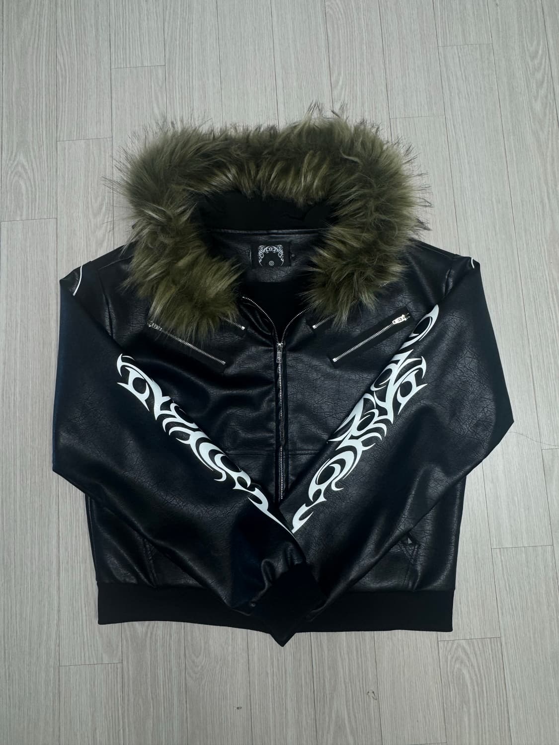 UCANTBELIKEME etachable Fur Jacket 상품이미지1