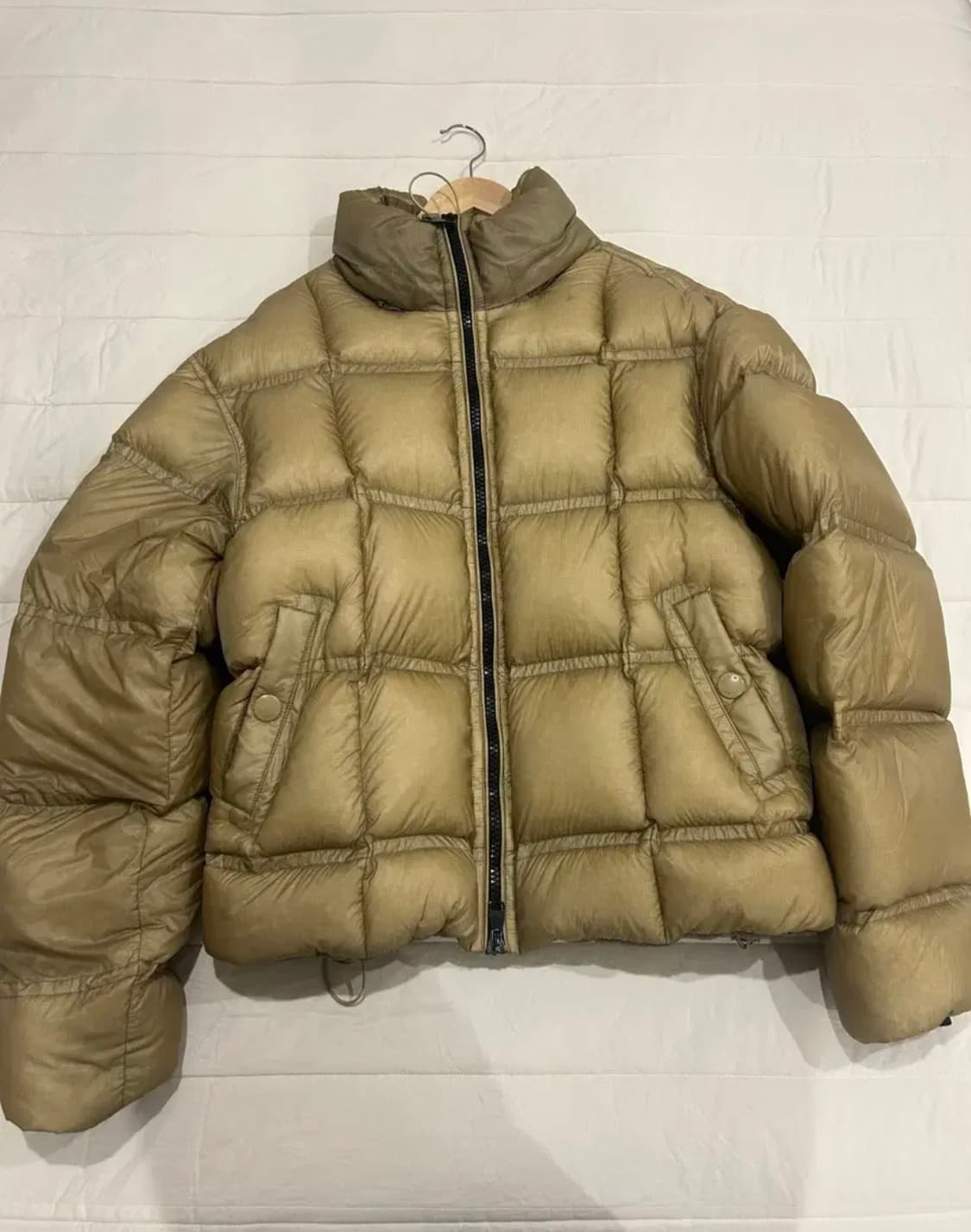 이로 구스 싸게 팝니다. 상품이미지1