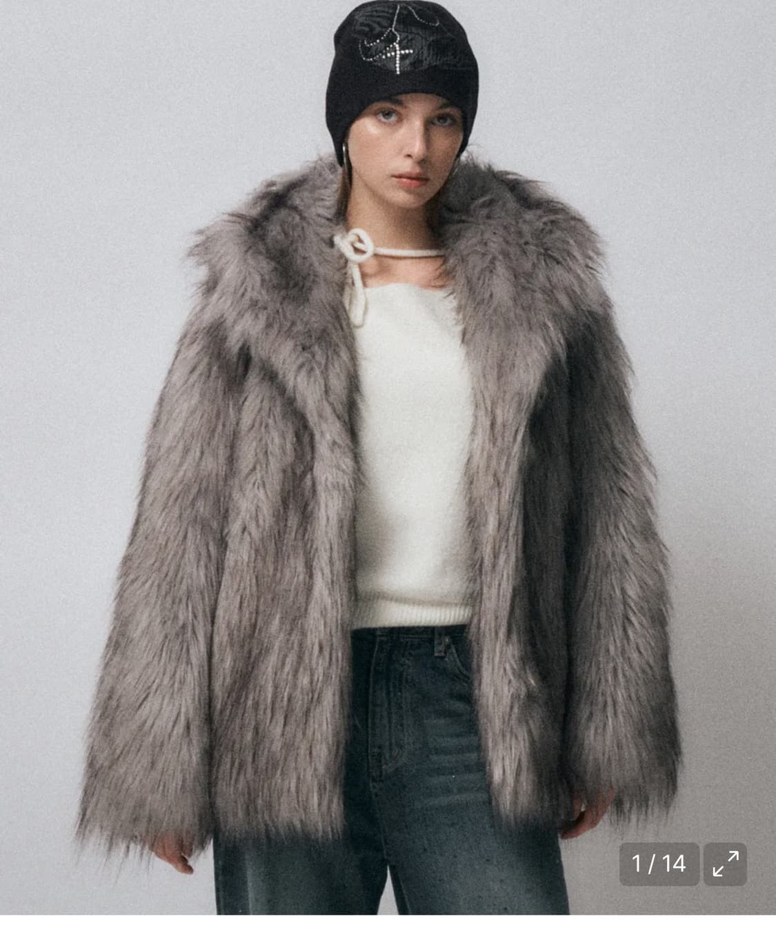 미드나잇 무브 퍼자켓 팔아요 fur jacket dark grey 상품이미지1