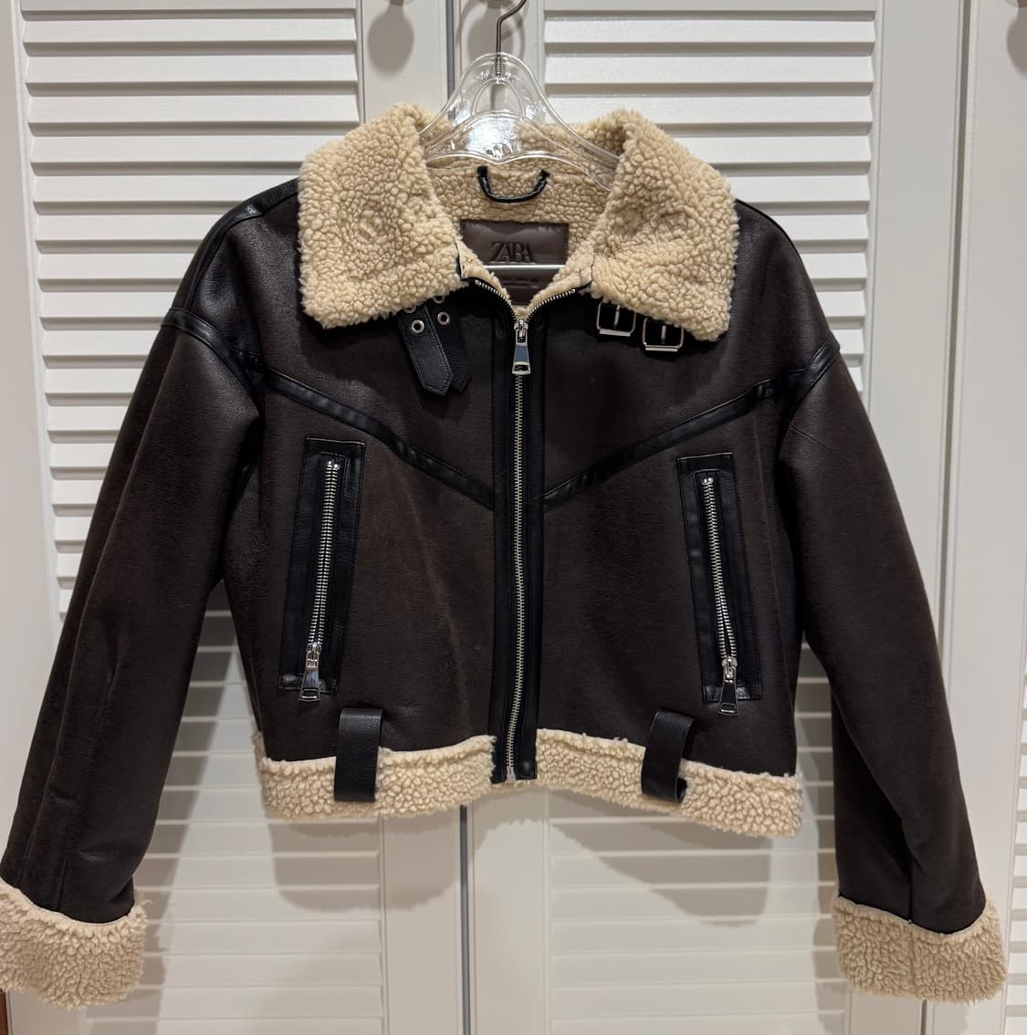 자라 무스탕 상품이미지1