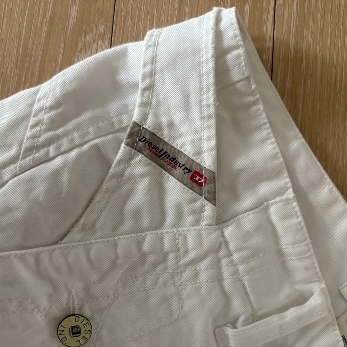 디젤인더스트리 화이트 코튼진 28 상세사이즈ㅇ 상품이미지3
